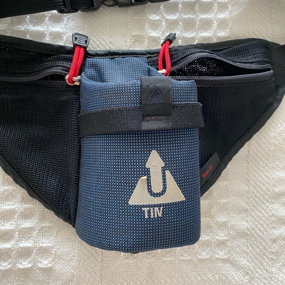 Solo Waist Band Bag Running Belt Organizer Multi-functional - Picture 4 of 4